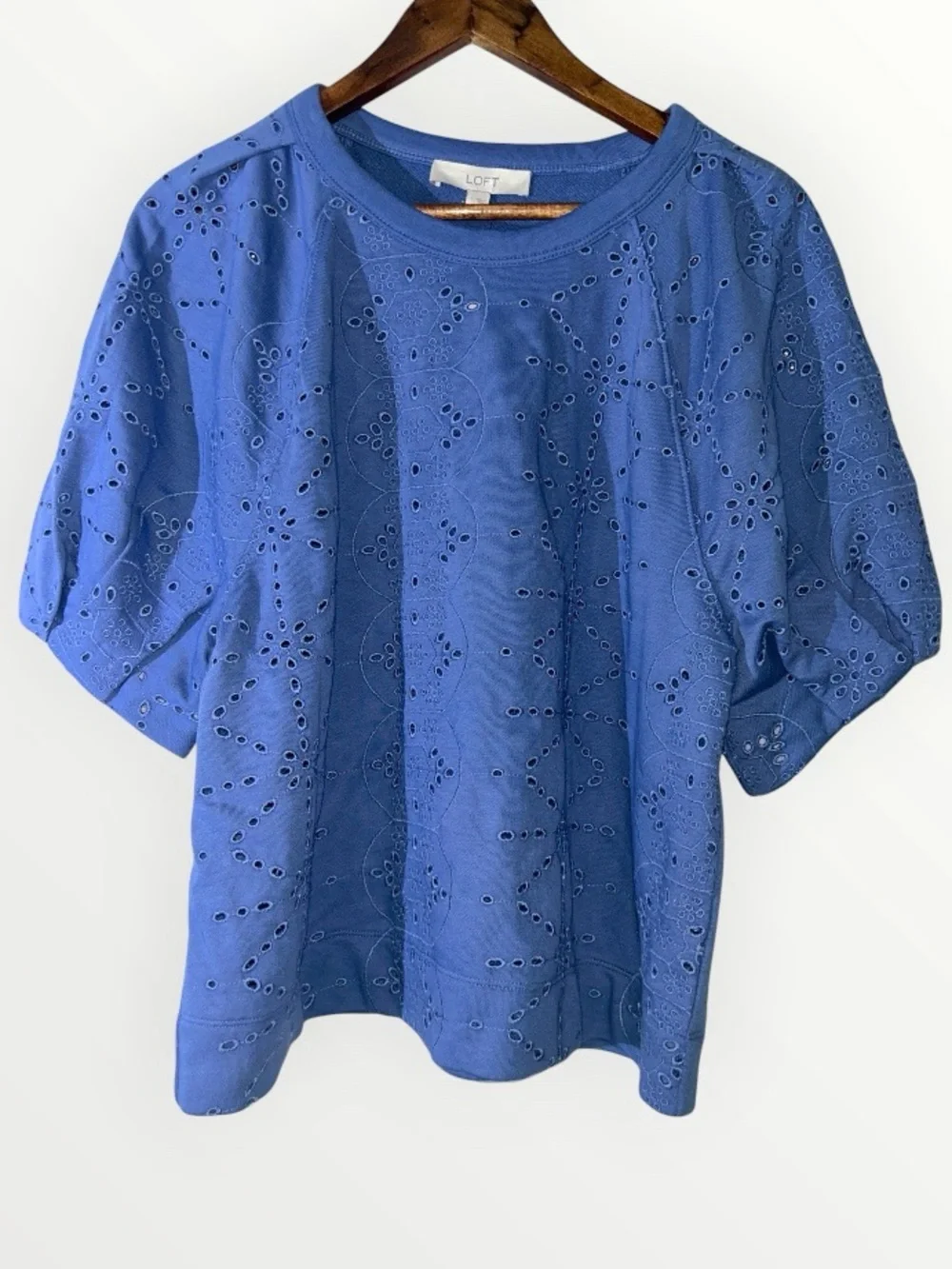 NWT LOFT Blue Eyelet Puff Short Sleeve Sweatshirt Top - Size Large